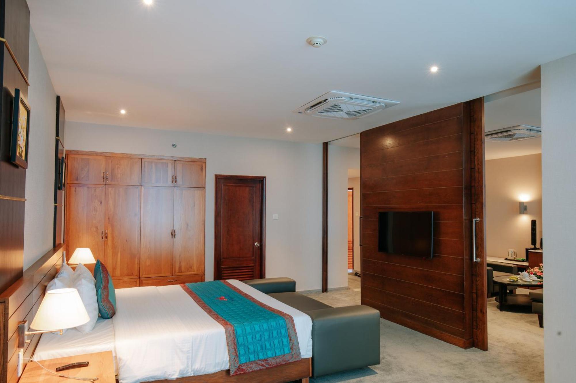 Petro Hotel Вунгтау Экстерьер фото